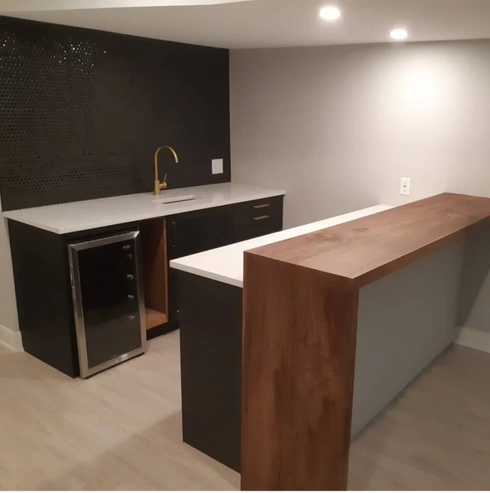 Modern bar area project by BWB Construction in Hamilton, Ontario